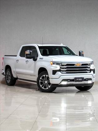 CHEVROLET SILVERADO 5.3 V8 GASOLINA 1500 HIGH COUNTRY 4X4 AUTOMÁTICO